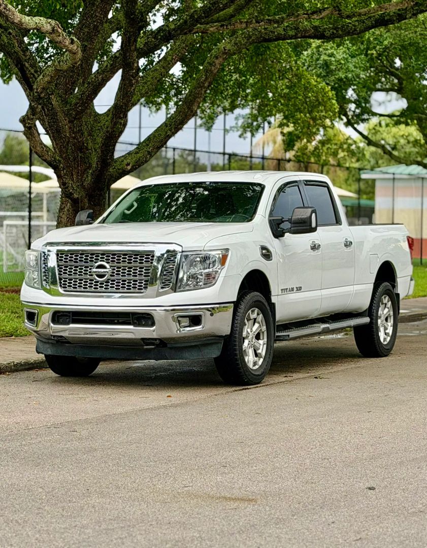 nissan titan xd 2018 1N6AA1F45JN524165 image nissan titan xd 2018 1N6AA1F45JN524165 image